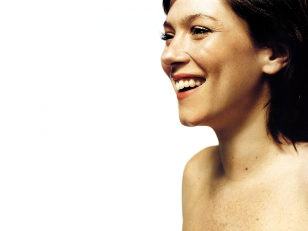 Anna Friel