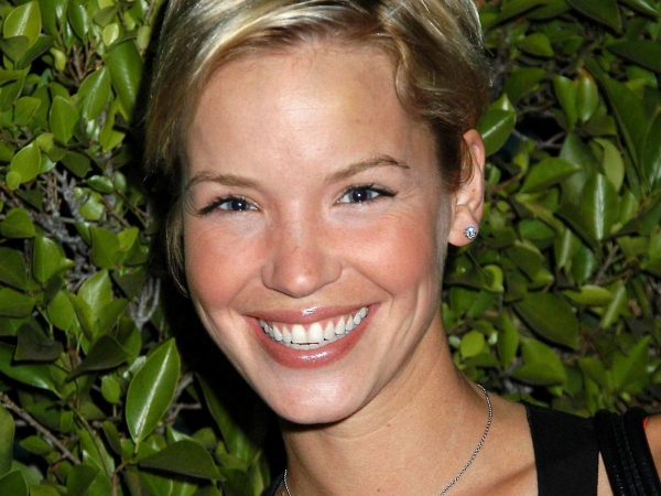 Ashley Scott