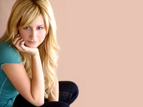 Ashley Tisdale