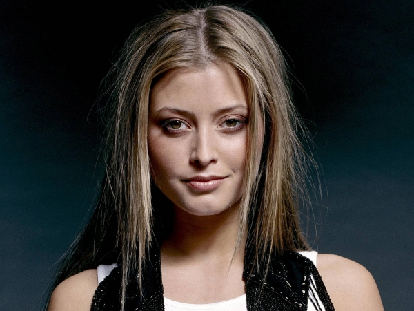 Holly Valance