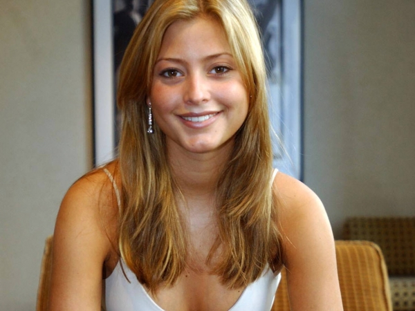 Holly Valance