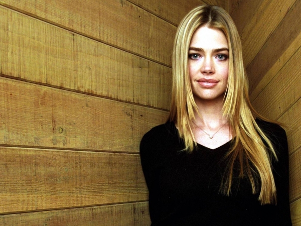 Denise Richards