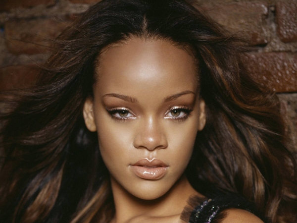 Rihanna Fenty