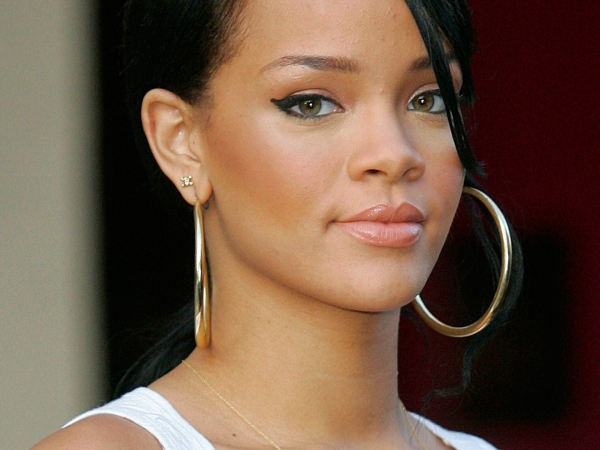 Rihanna Fenty