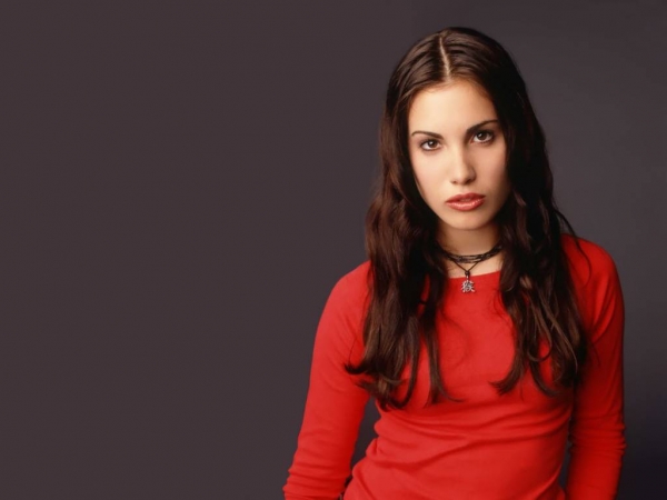 Carly Pope