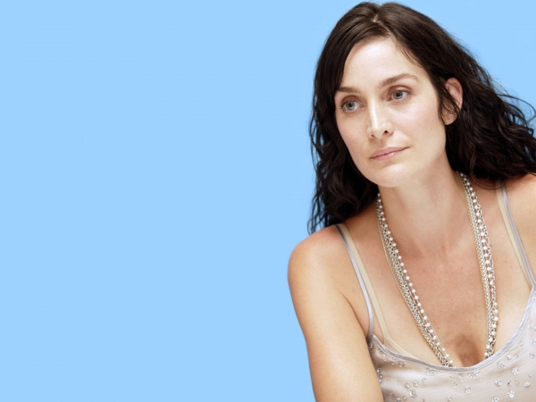 CarrieAnne Moss