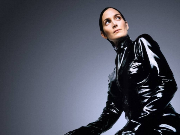 CarrieAnne Moss