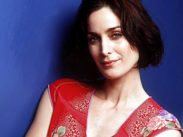 CarrieAnne Moss