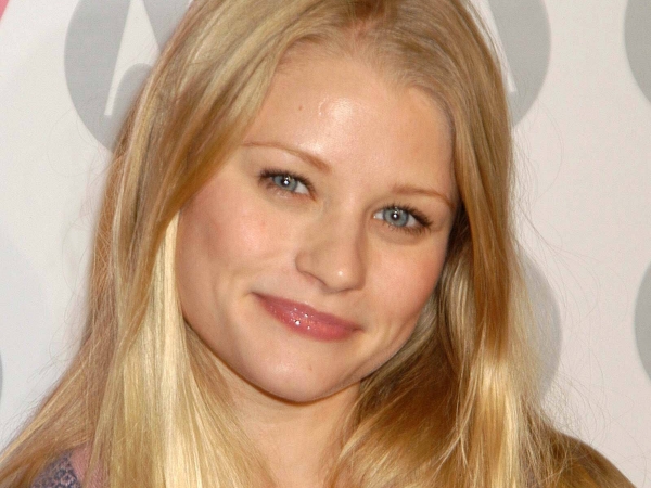 Emilie de Ravin