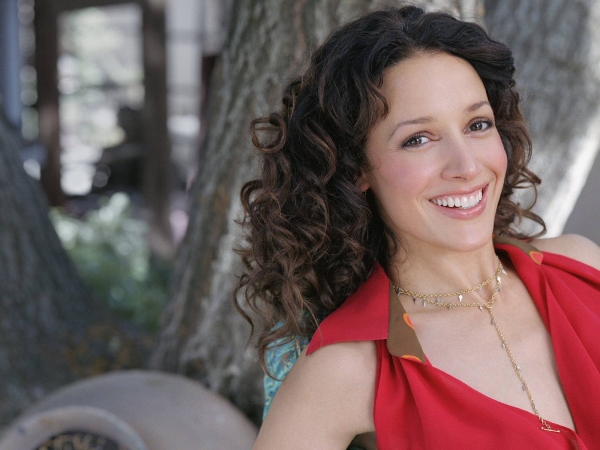 Jennifer Beals