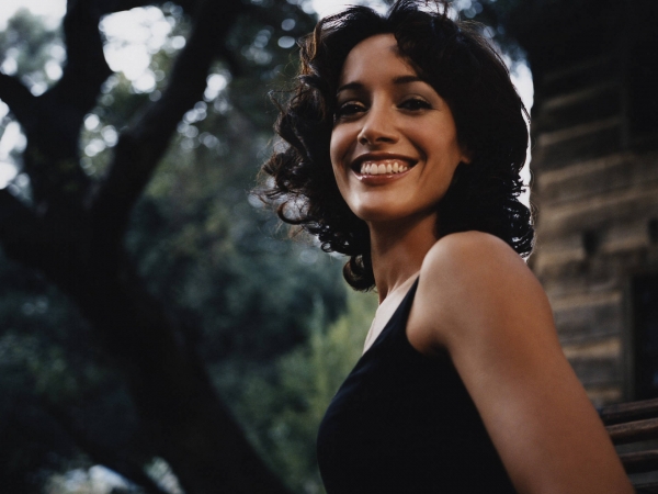 Jennifer Beals