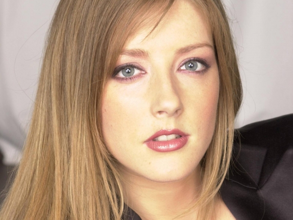 Jennifer Finnigan