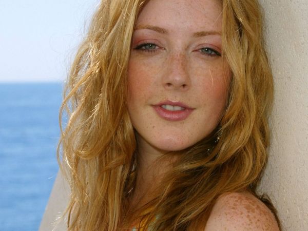 Jennifer Finnigan