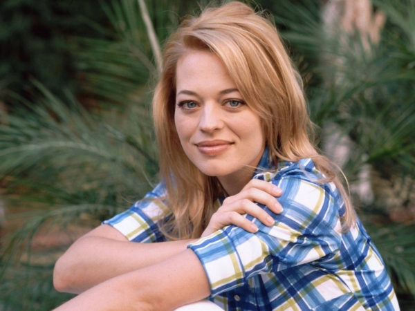 Jeri Ryan