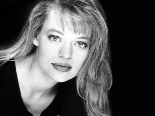 Jeri Ryan