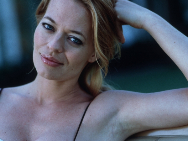 Jeri Ryan