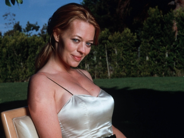 Jeri Ryan