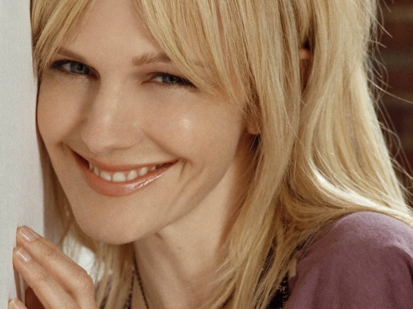 Kathryn Morris