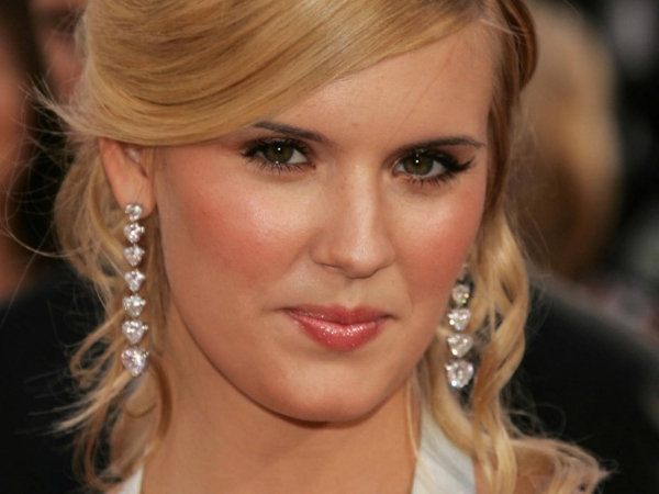 Maggie Grace