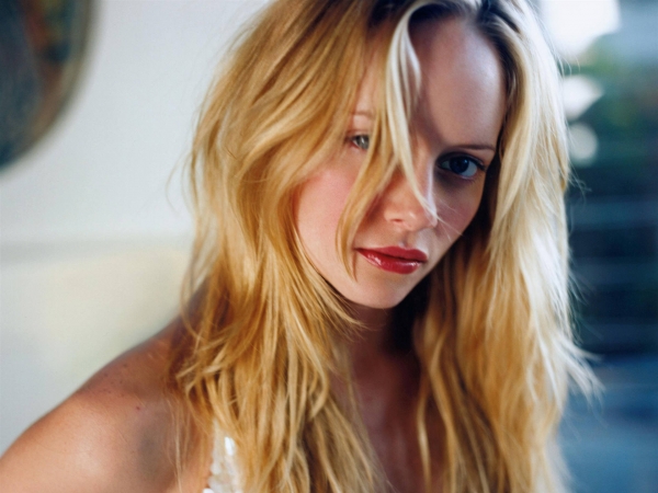 Marley Shelton