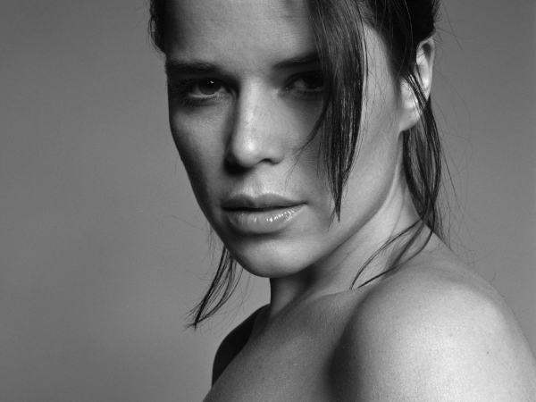 Neve Campbell