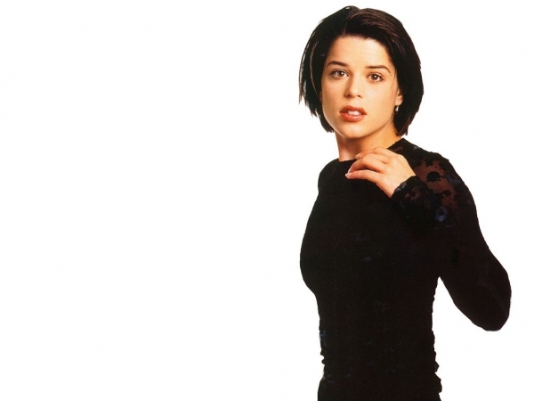 Neve Campbell