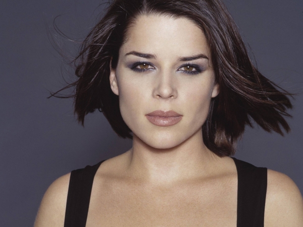 Neve Campbell