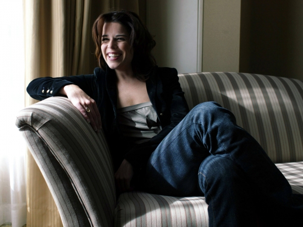 Neve Campbell