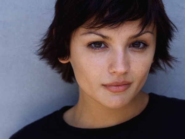 Rachael Leigh Cook