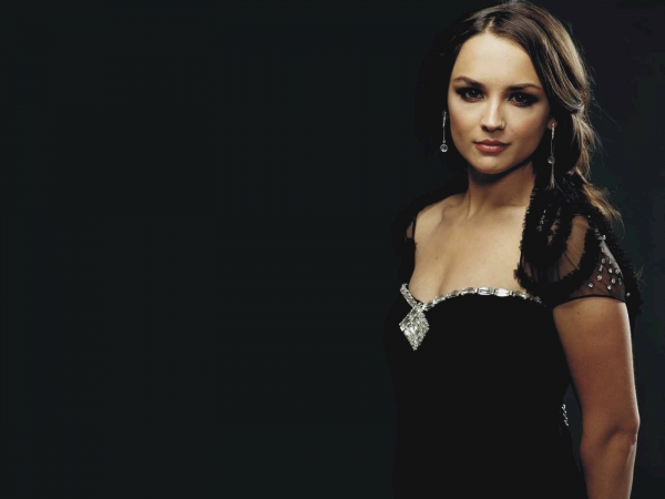 Rachael Leigh Cook