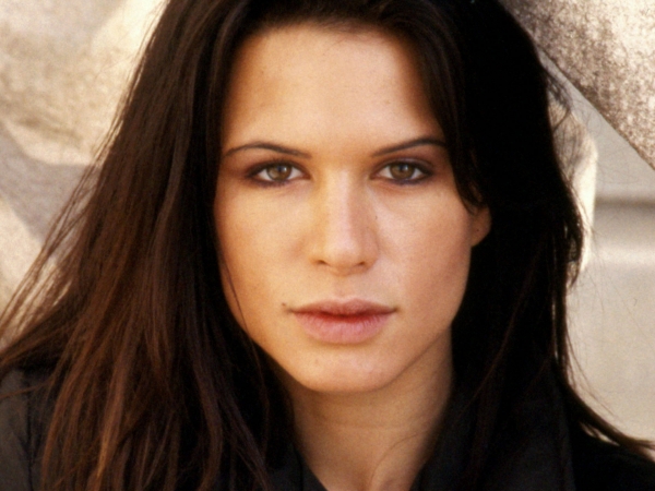 Rhona Mitra