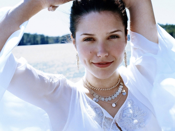 Sophia Bush