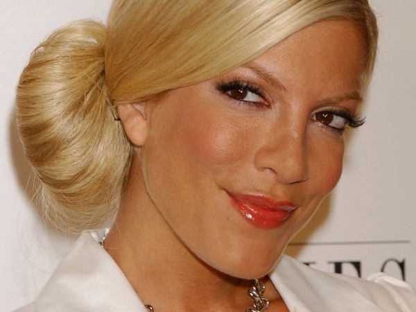 Tori Spelling