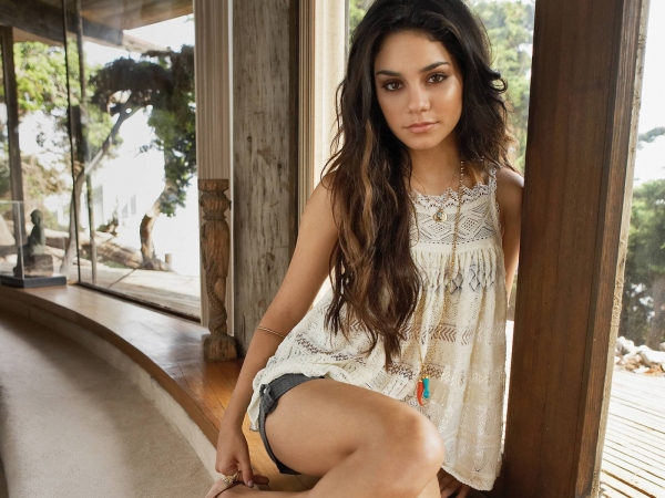 Vanessa Anne Hudgens