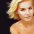 Elisha Cuthbert Fotoğrafı