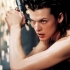 Milla Jovovich Fotoğrafı