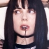 Mia Kirshner Fotoğrafı